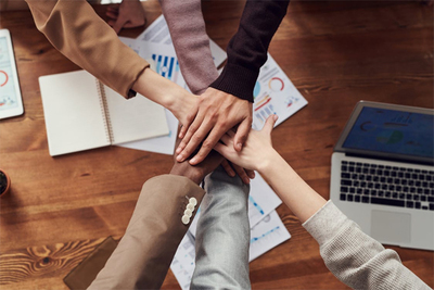 Evert Verhagen, PhD, Jonathan Finnoff, MD and Armando Vidal, MD Discuss the Importance of Leadership on a Sports Medicine Team